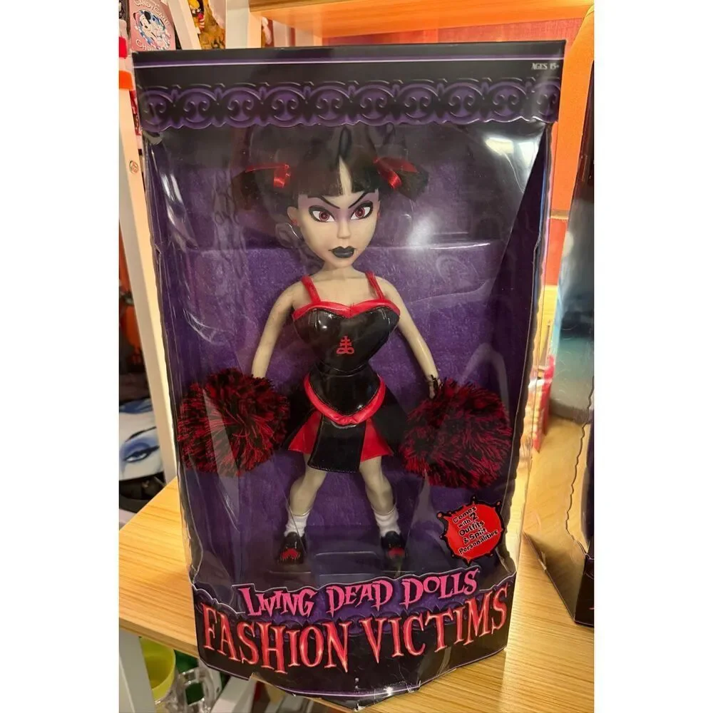 VINTAGE LIVING DEAD DOLLS FASHION VICTIMS 